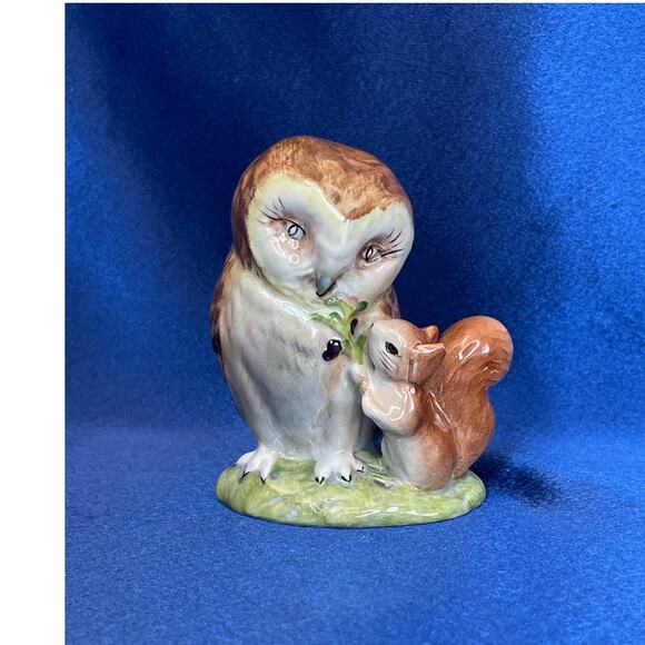 Vintage Beatrix Potter's Old Mr. Brown Owl and Squirrel Figurine - Picture 1 of 9